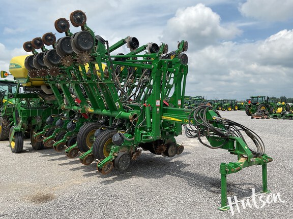 Photo of 2021 John Deere 1795