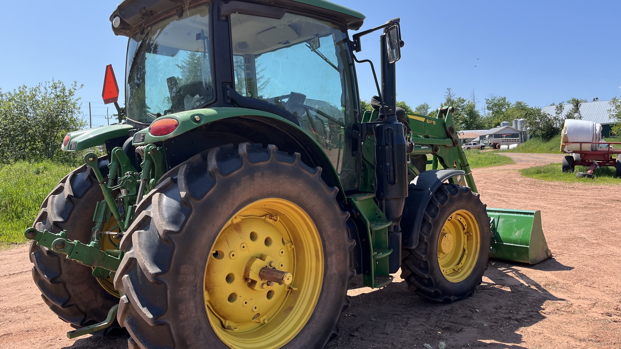 2019 John Deere 6130R Image 3