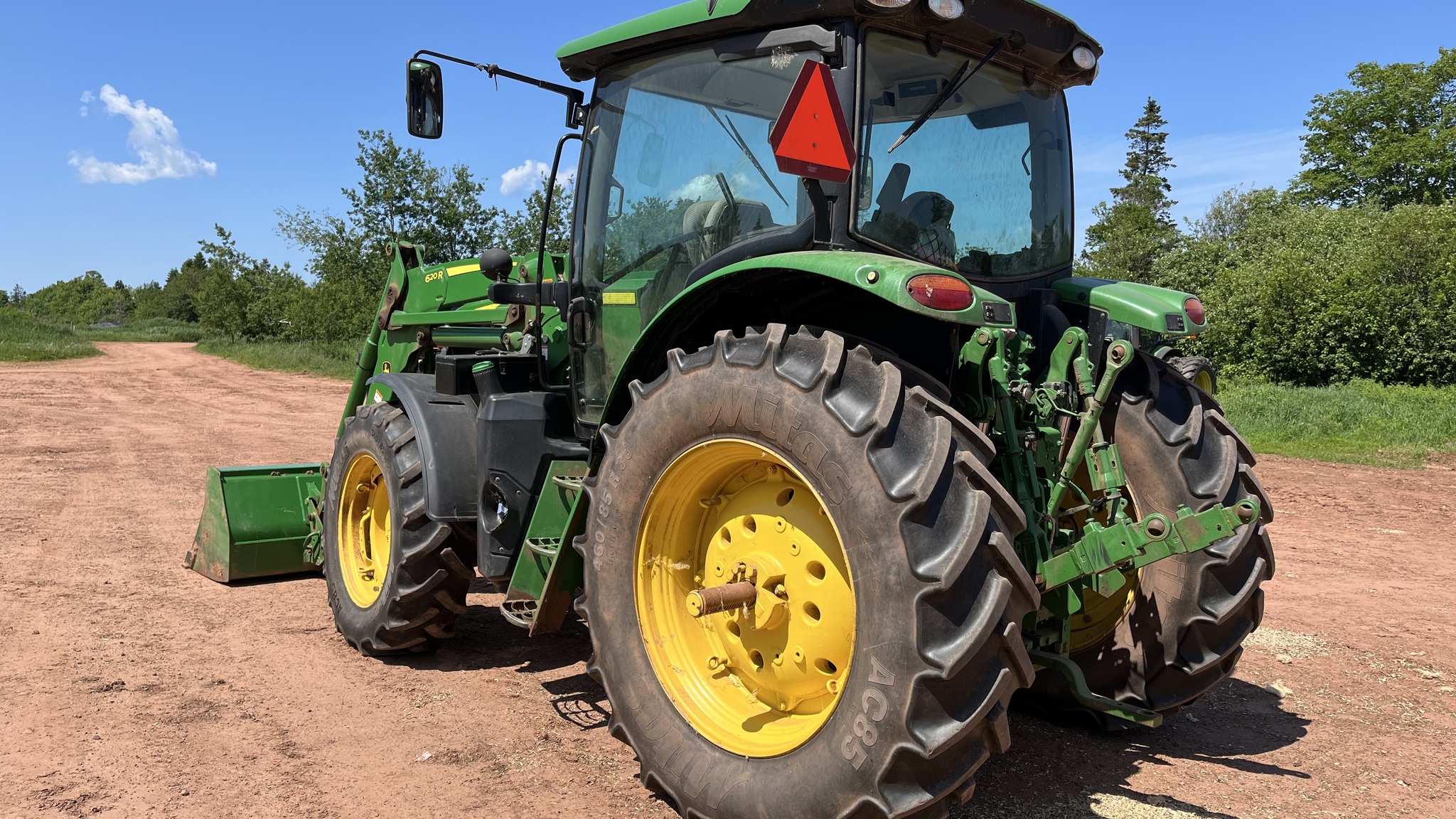 2019 John Deere 6130R Image 4