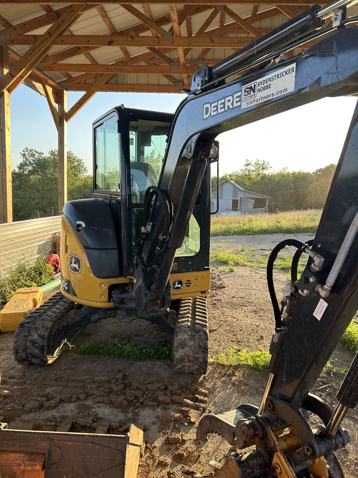 2022 John Deere 35G - Sydenstricker Nobbe Partners