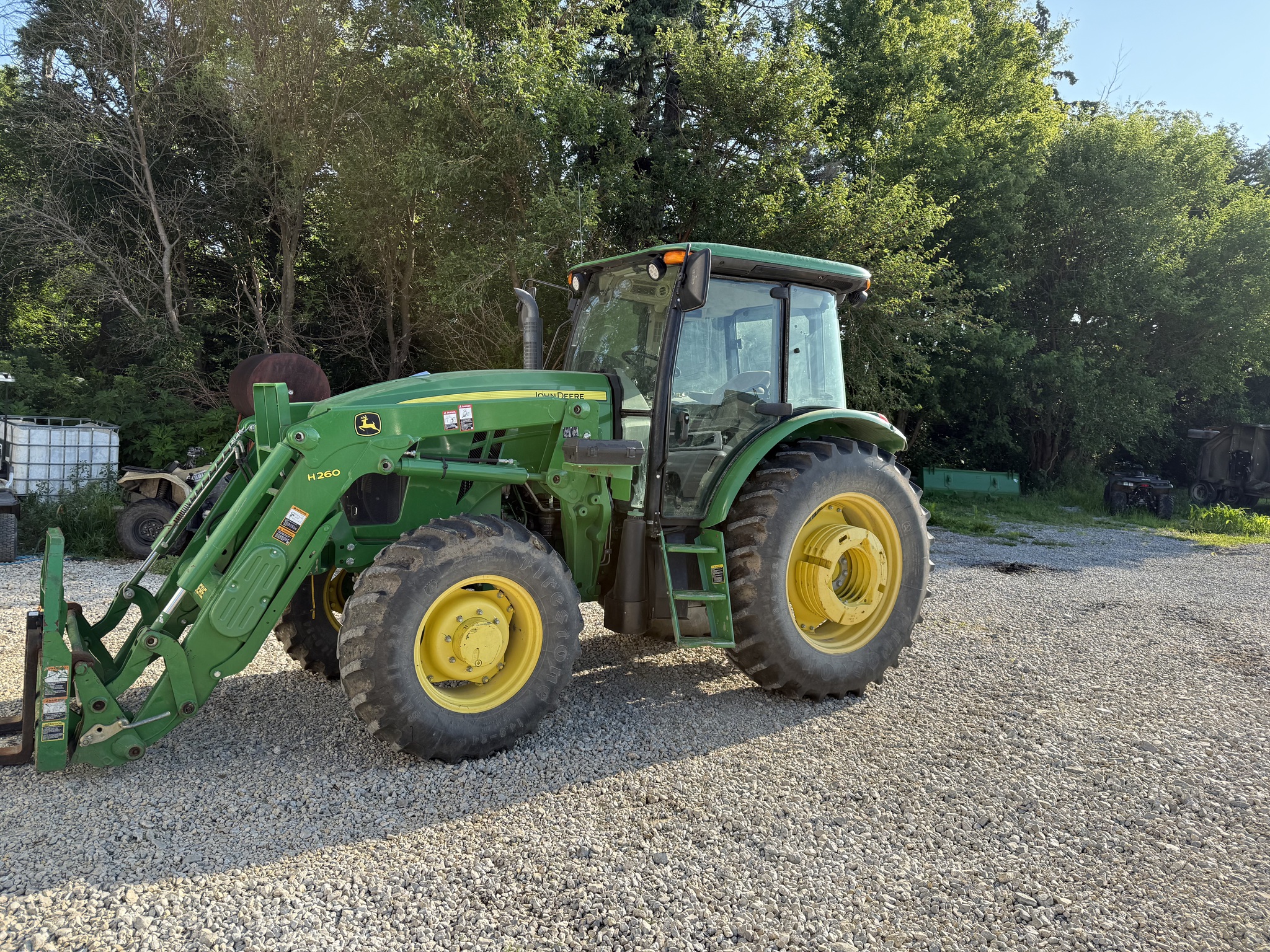 2015 John Deere 6140D Image 1