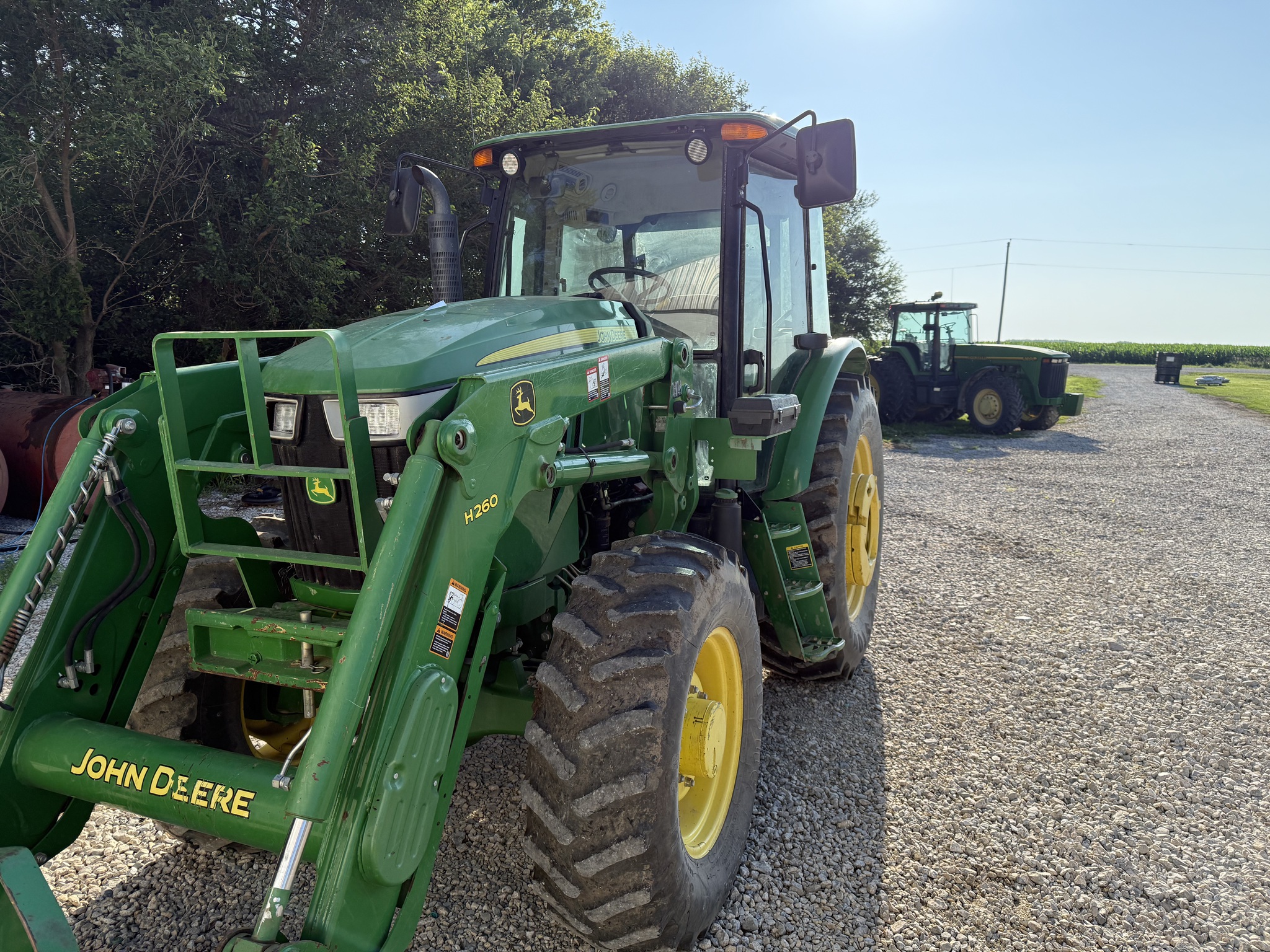 2015 John Deere 6140D Image 3