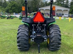 2025 John Deere 3038E Image 3