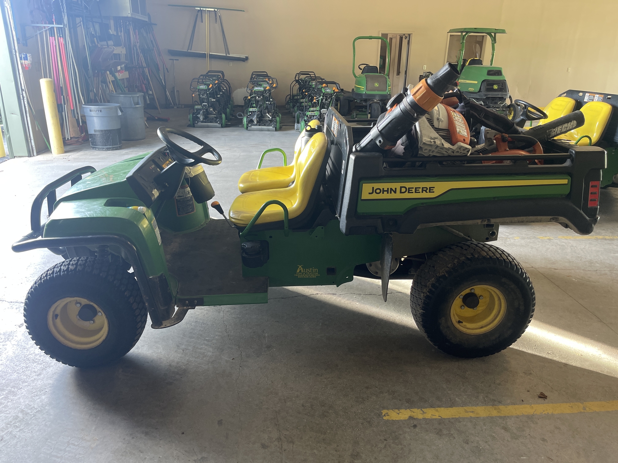 2021 John Deere Tx Turf Image 1