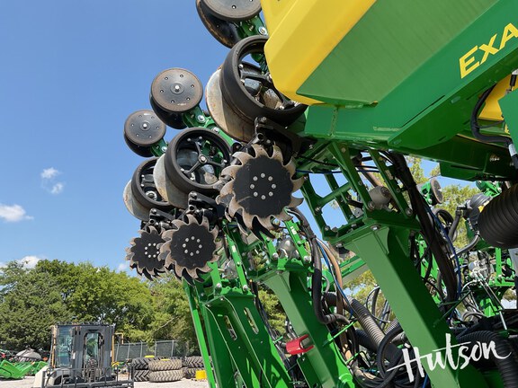 Photo of 2023 John Deere 1795