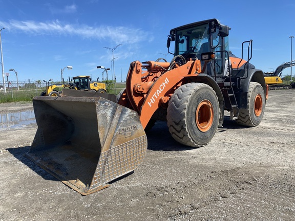 Photo of a 2022 Hitachi ZW220