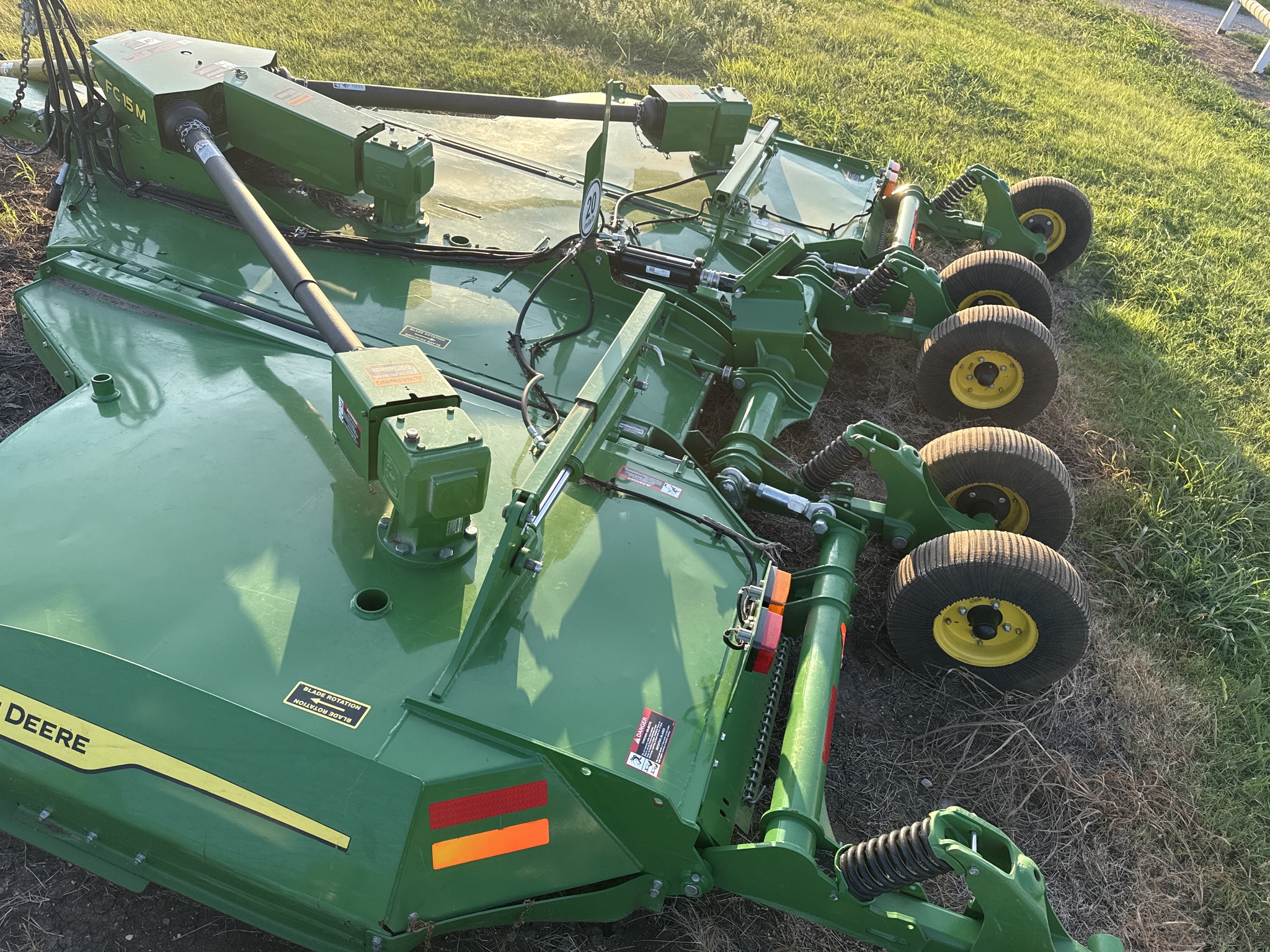 2024 John Deere FC15M Image 25