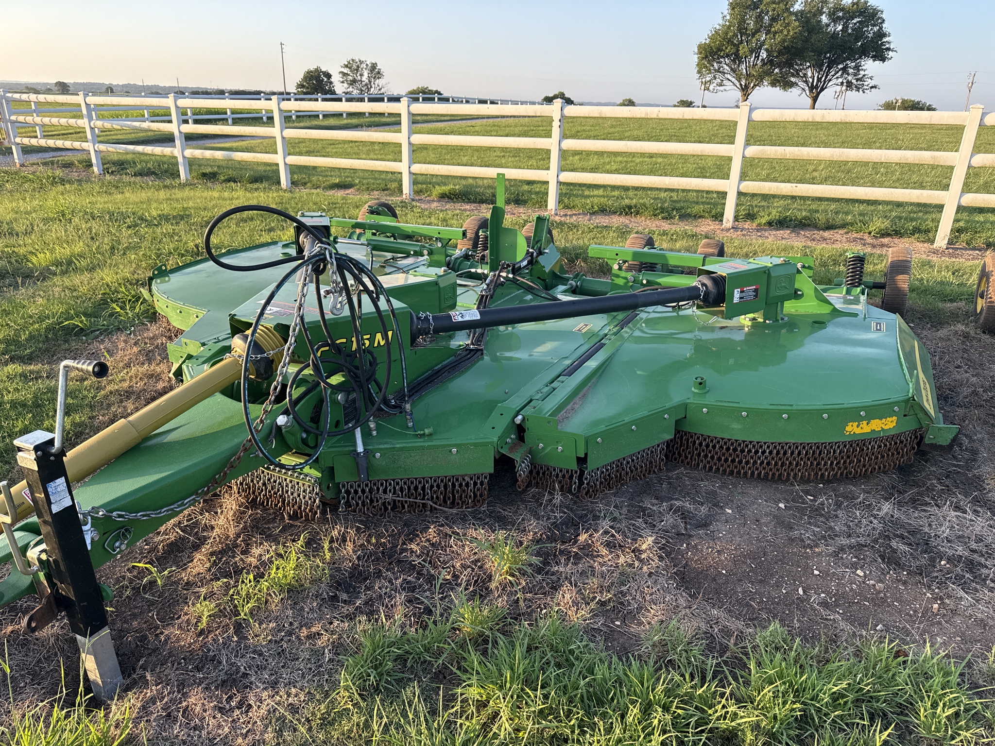 2024 John Deere FC15M Image 8