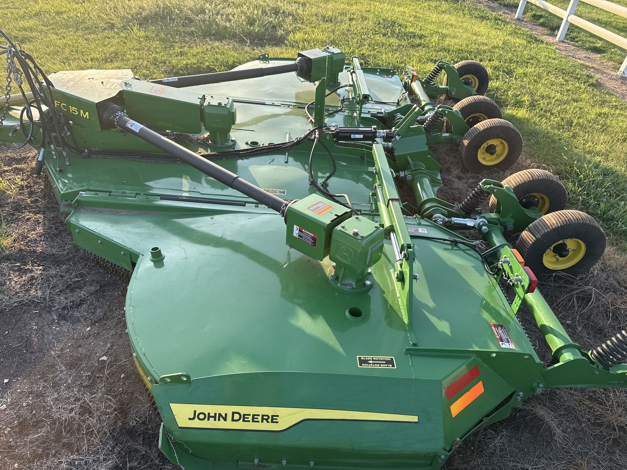 2024 John Deere FC15M Image 24