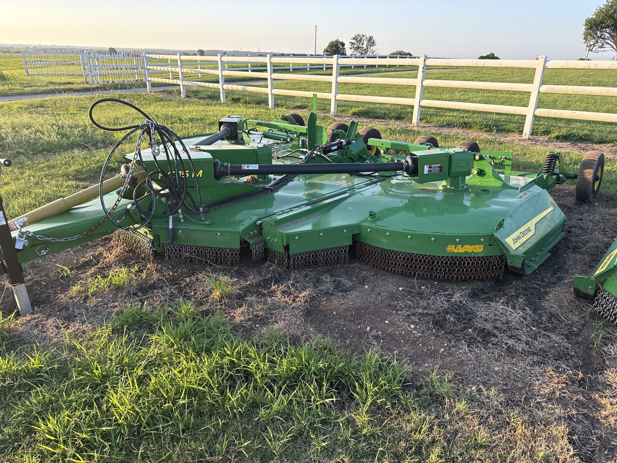 2024 John Deere FC15M Image 5