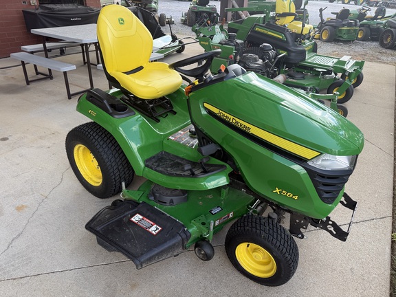Photo of 2025 John Deere X584