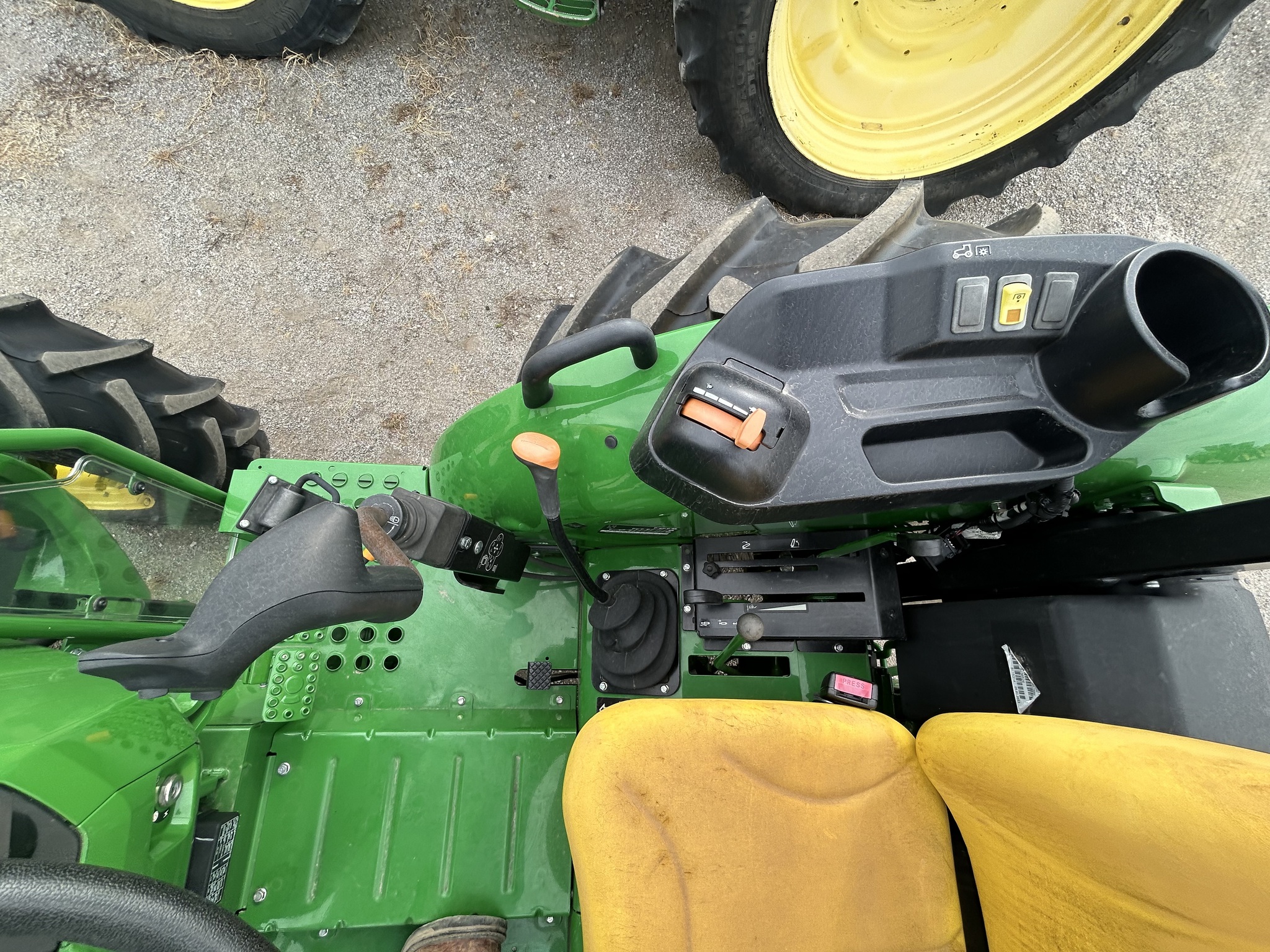  2024 John Deere 5050E at Heritage Tractor in Topeka, KS