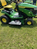 2025 John Deere S220 Image 4