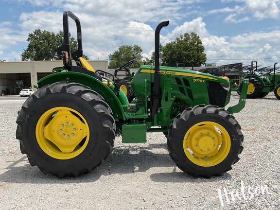 Photo of 2024 John Deere 5075E