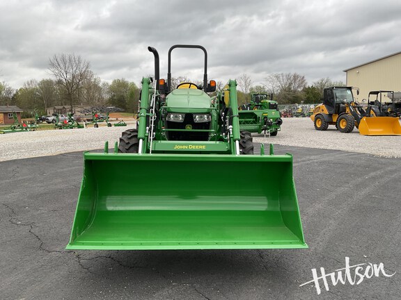 Photo of 2024 John Deere 5075E