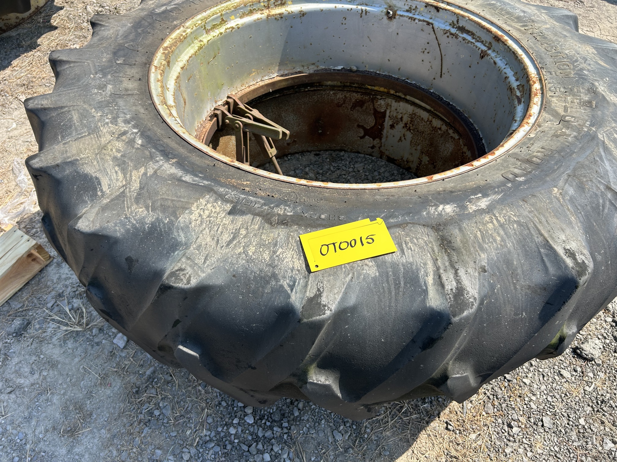 Dual 18.4-38 TIRE Image 1