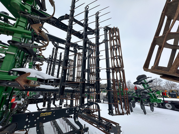 2019 John-Deere 2230FH