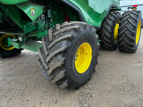 2025 John Deere X9 1100