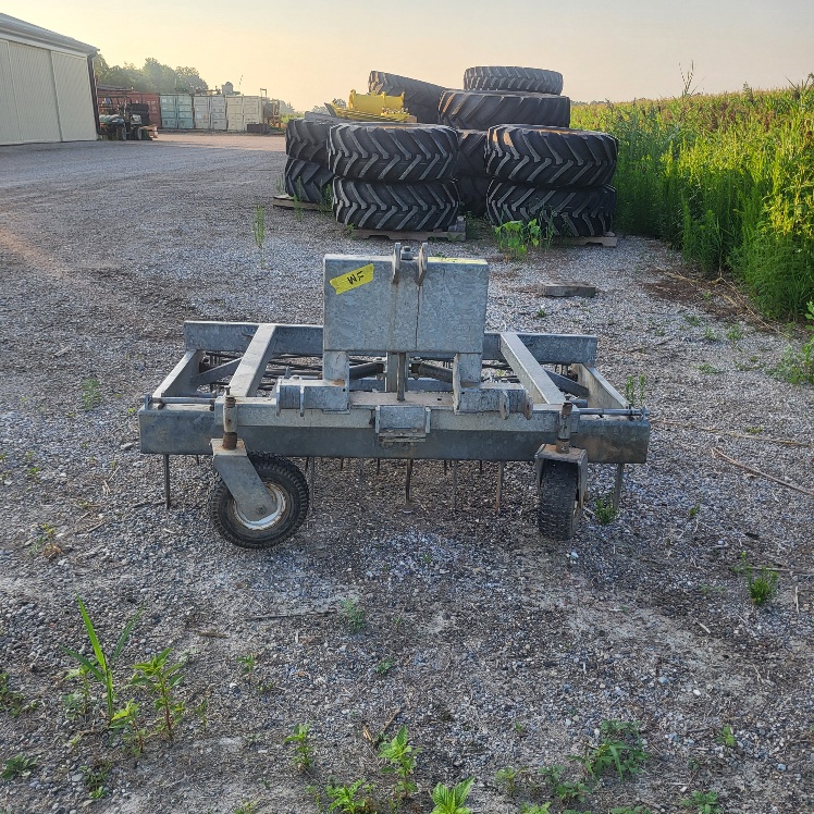 2010 Ag Systems 5' Mid Harrows