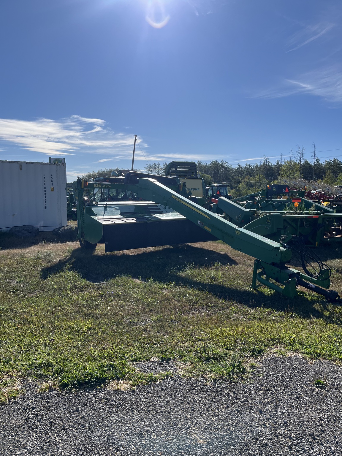 2012 John Deere 835 Image 1