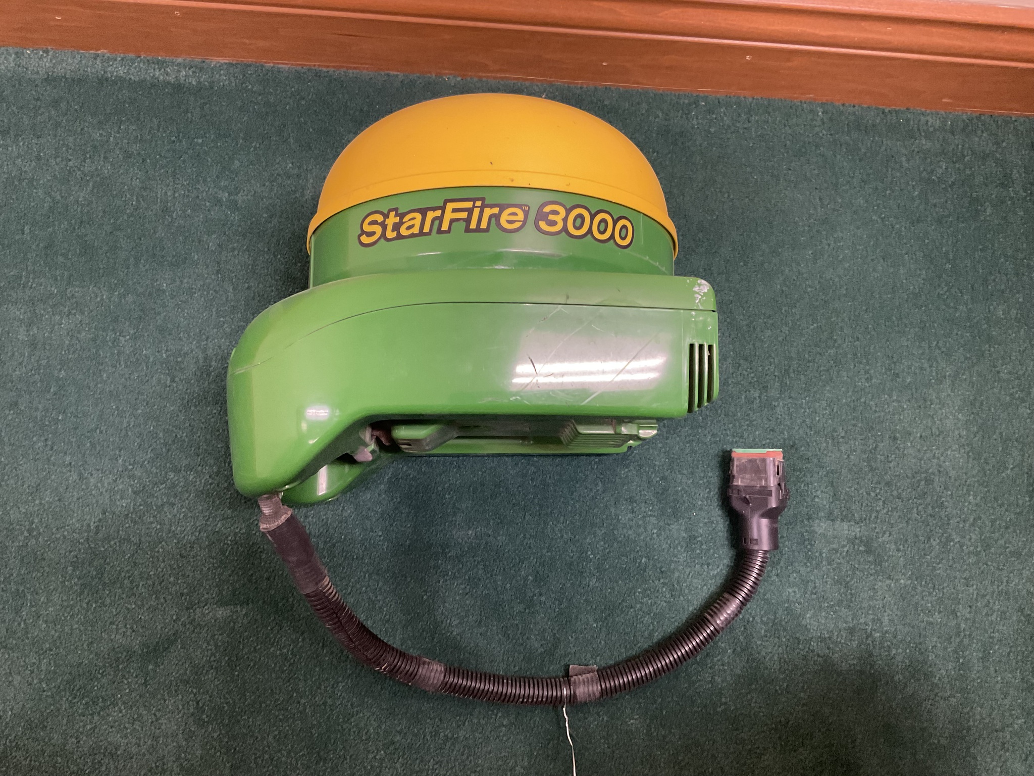 2011 John Deere 3000 Image 1