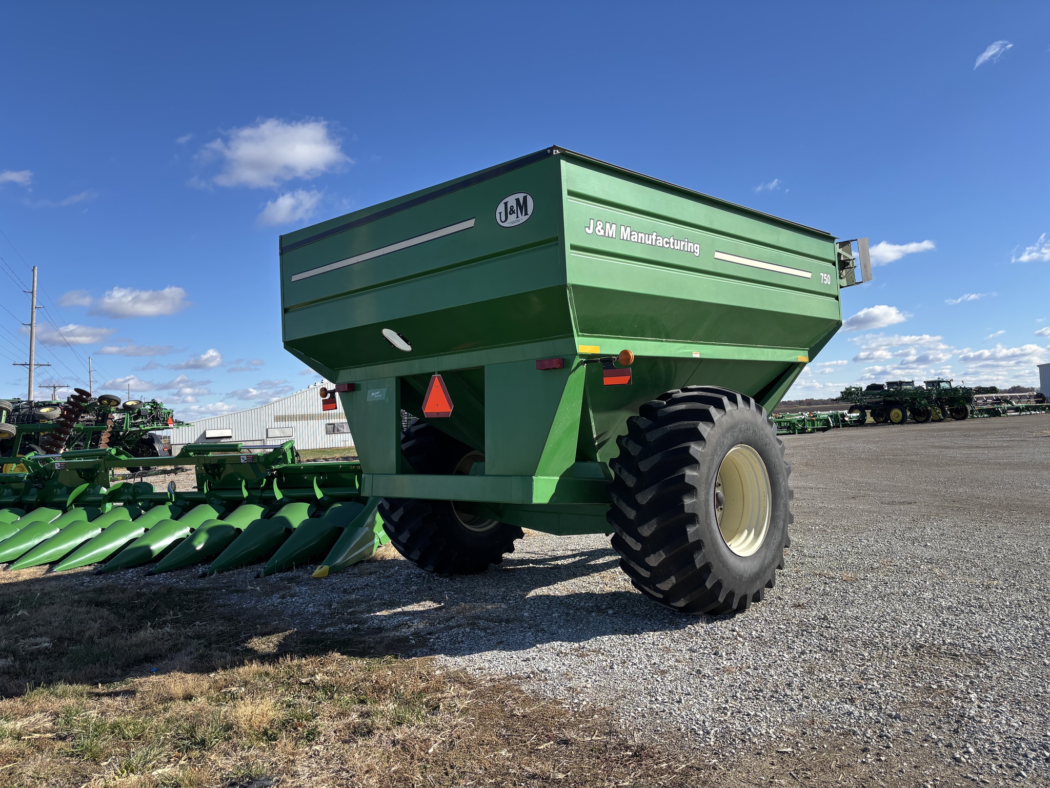  2010 J&M 750-18 at Heritage Tractor in Carthage, IL