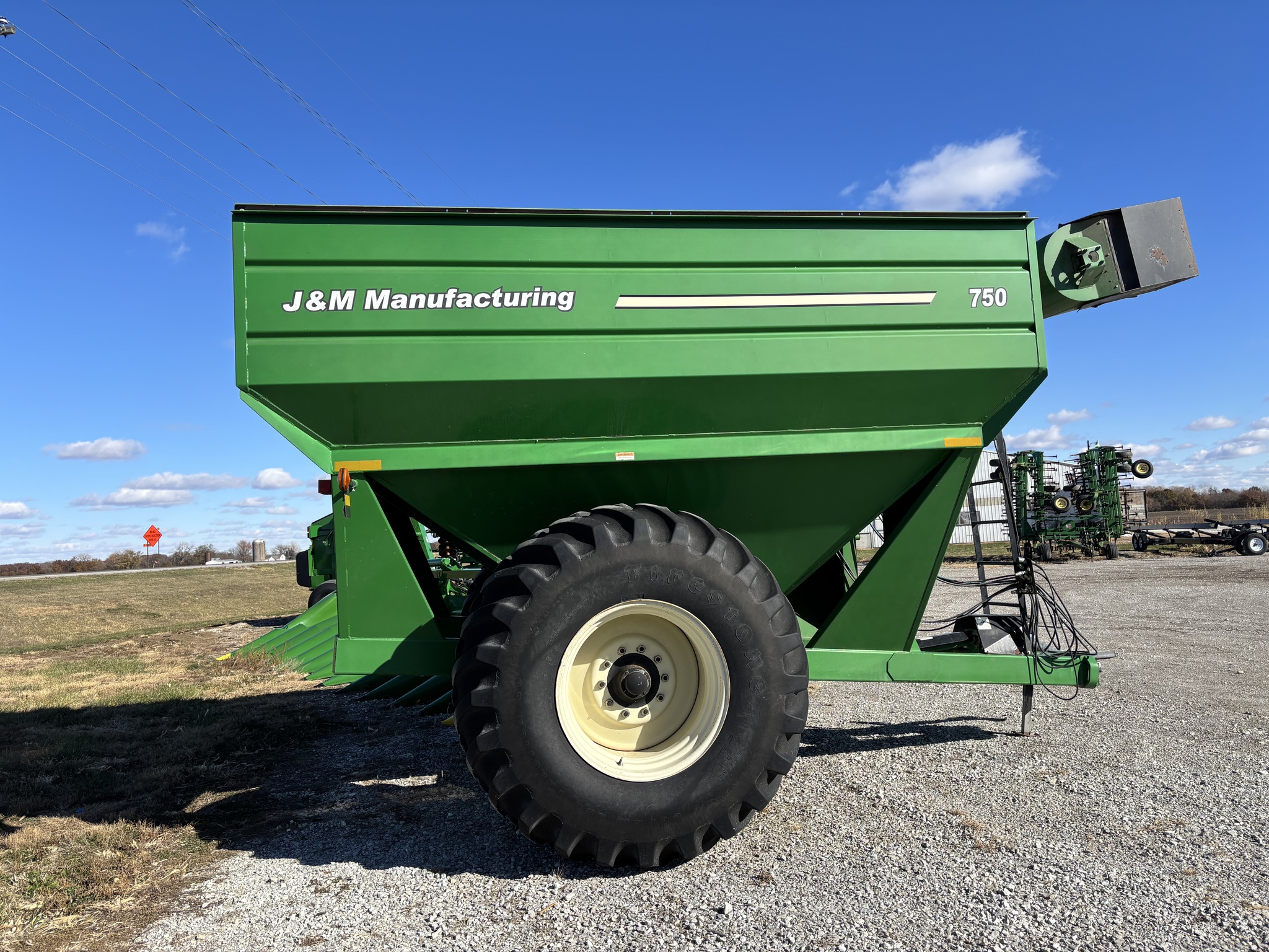  2010 J&M 750-18 at Heritage Tractor in Carthage, IL