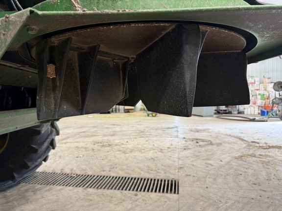 2024 John Deere S780 - Photo18