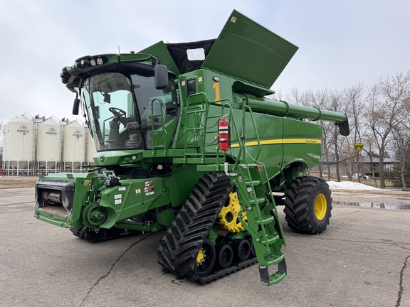 2024 John Deere S780 - Photo7