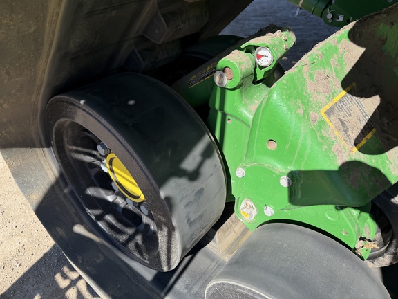 2024 John Deere S780 - Photo13