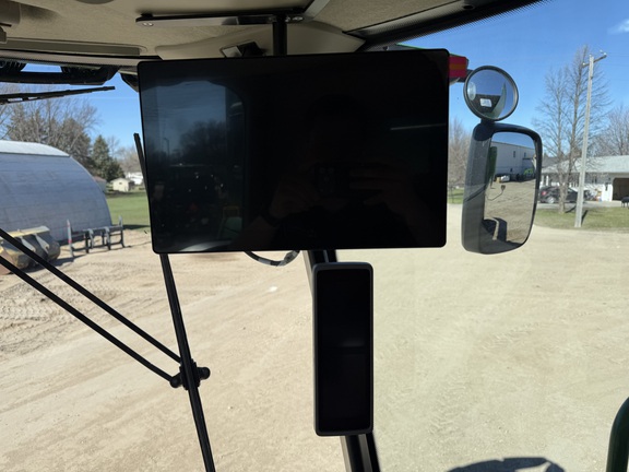 2024 John Deere S780 - Photo47