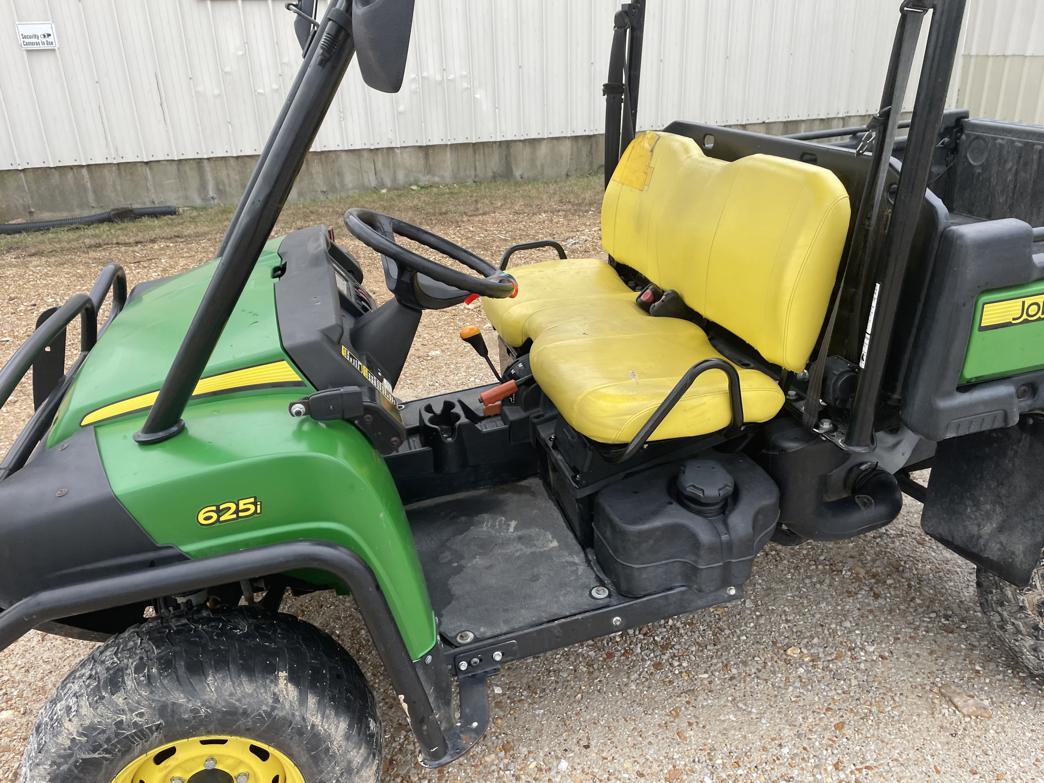  2015 John Deere XUV 625I GREEN at Heritage Tractor in Rolla, MO