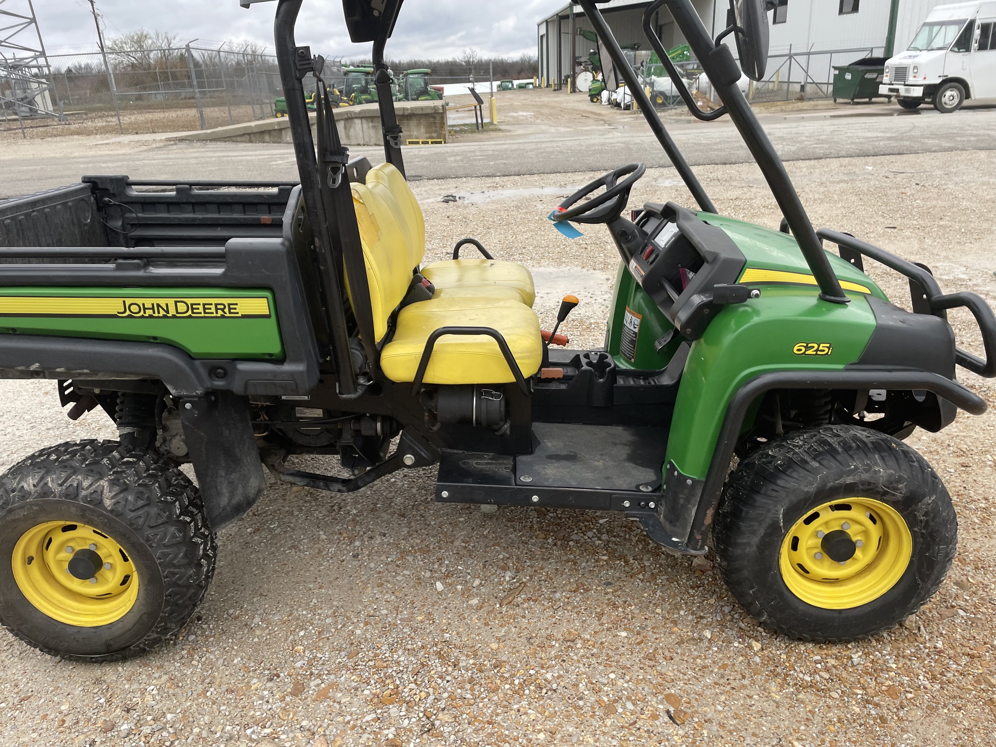  2015 John Deere XUV 625I GREEN at Heritage Tractor in Rolla, MO
