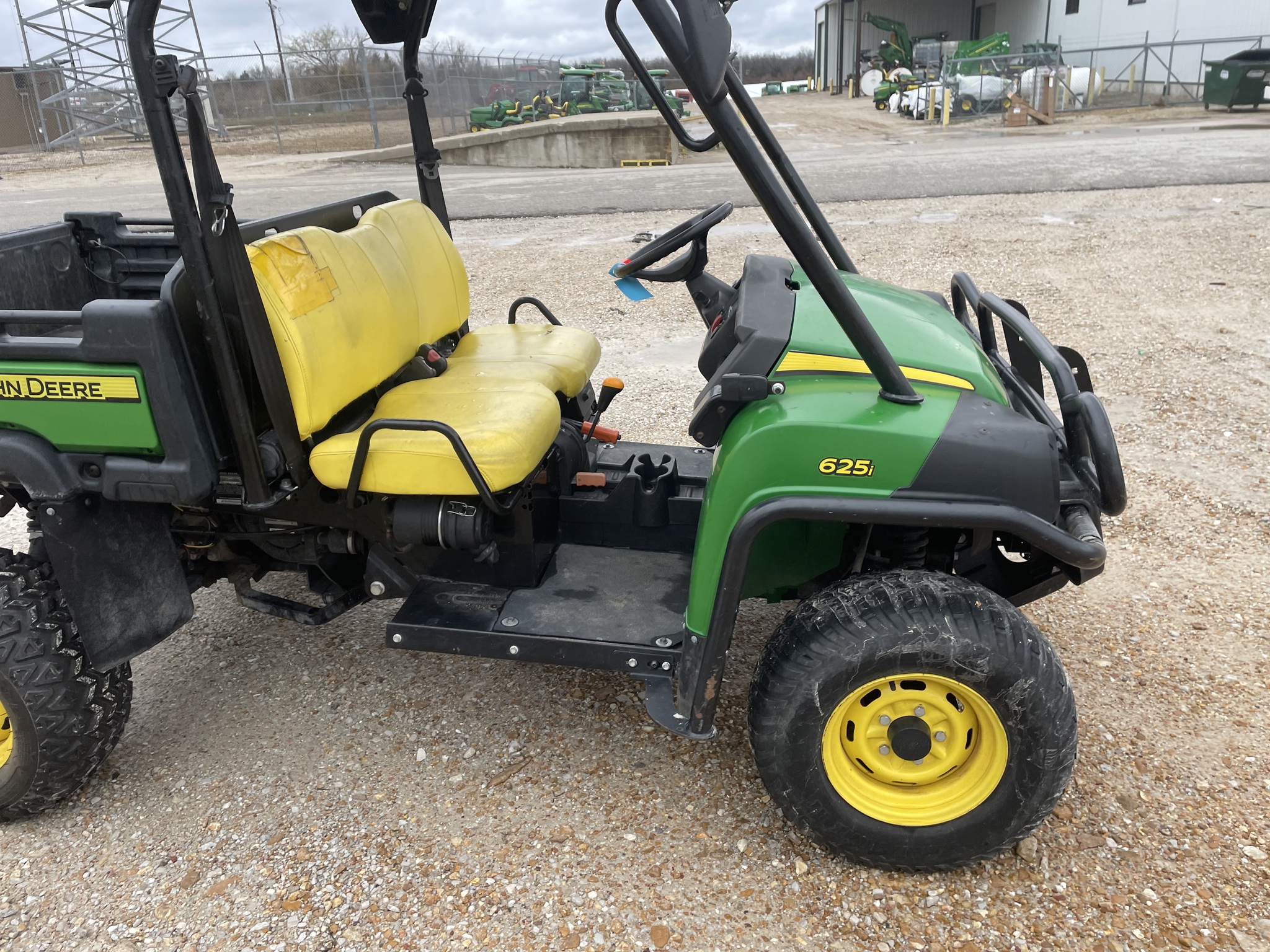  2015 John Deere XUV 625I GREEN at Heritage Tractor in Rolla, MO