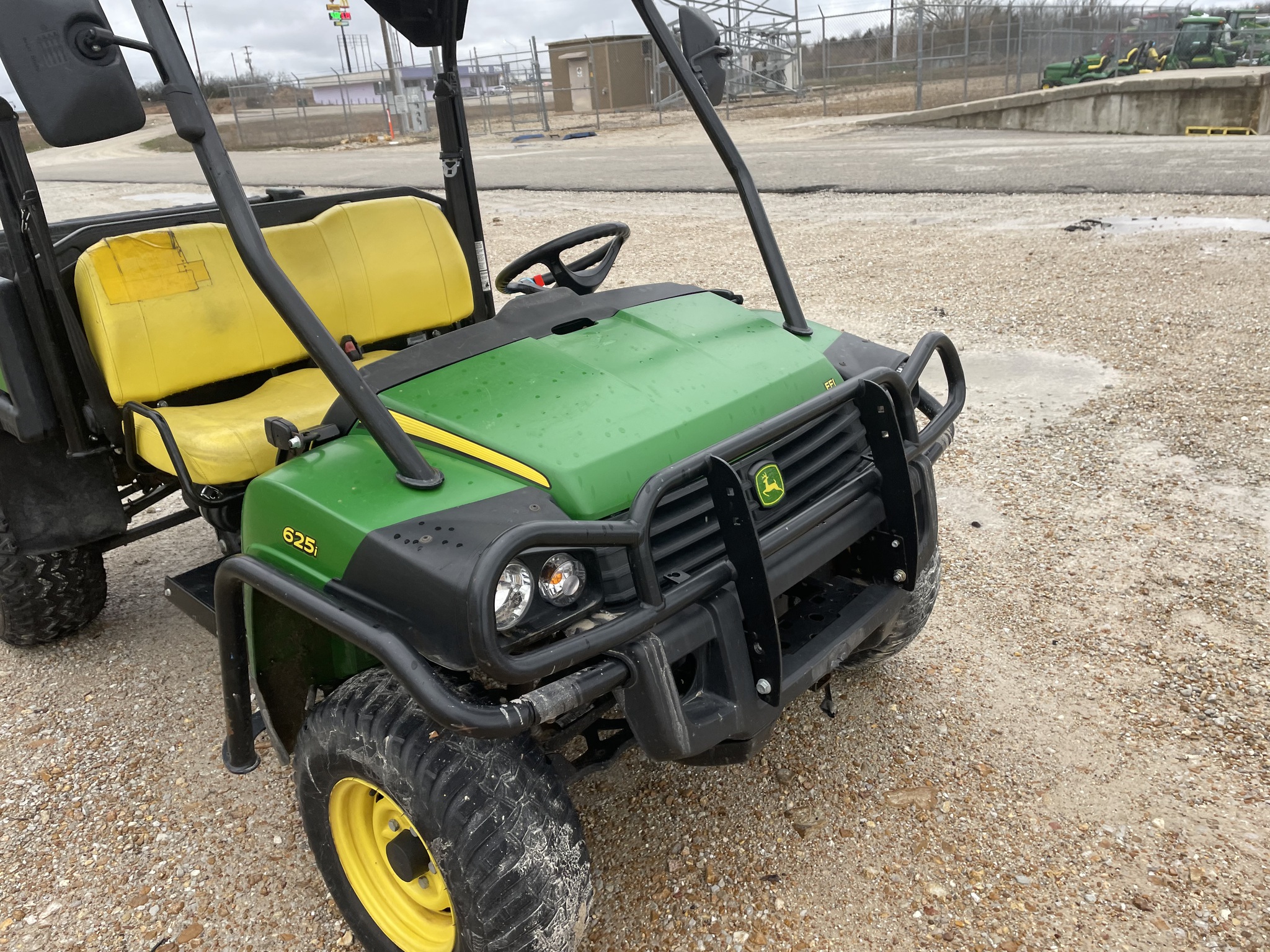  2015 John Deere XUV 625I GREEN at Heritage Tractor in Rolla, MO