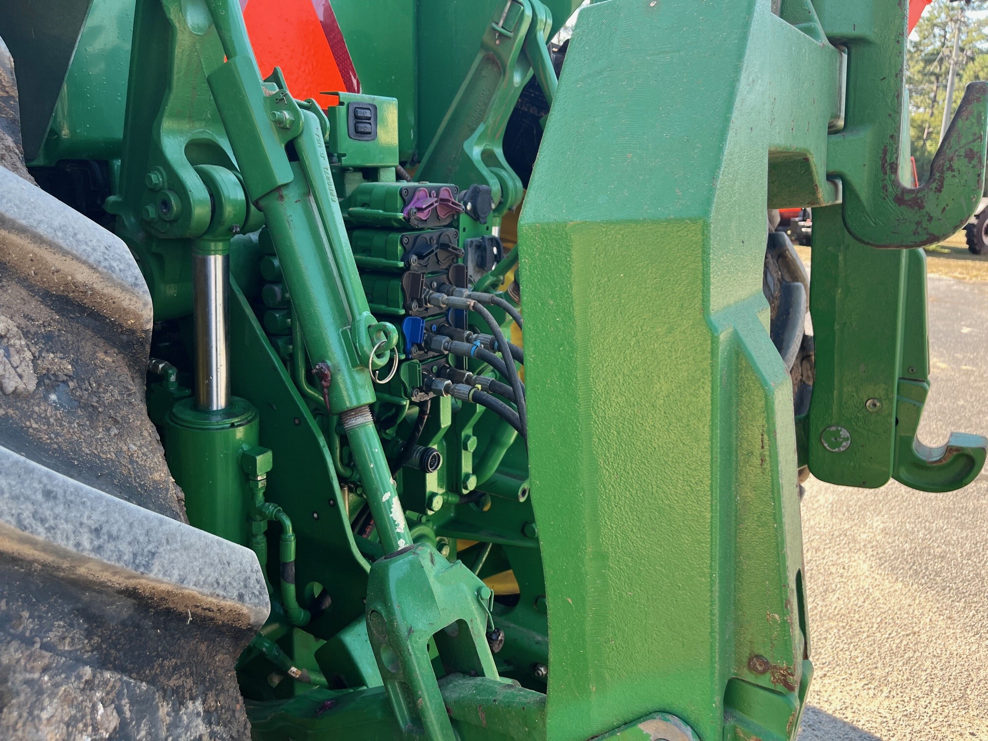 2013 John Deere 8310R Image 5