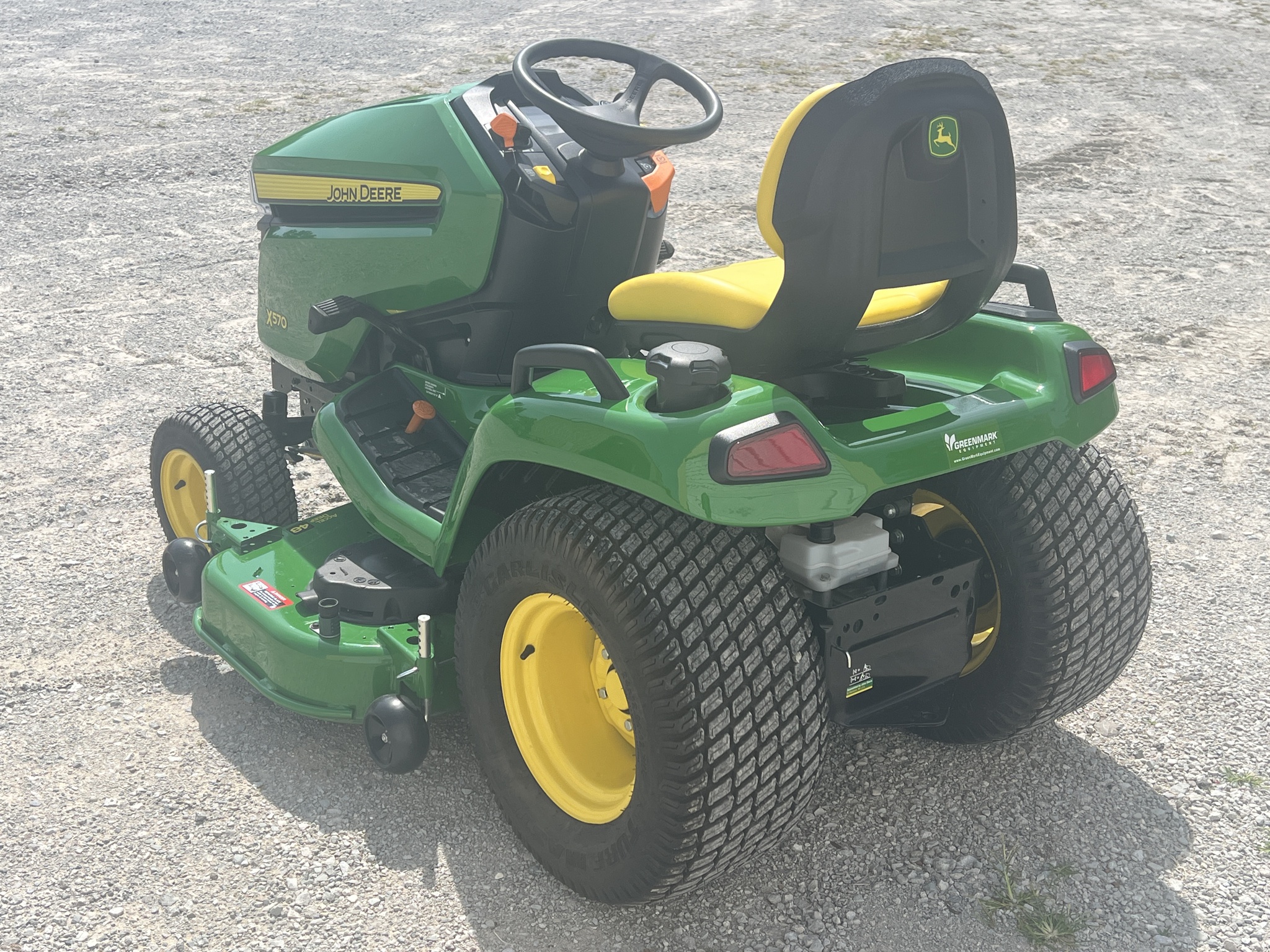 2024 John Deere X570 Image 5