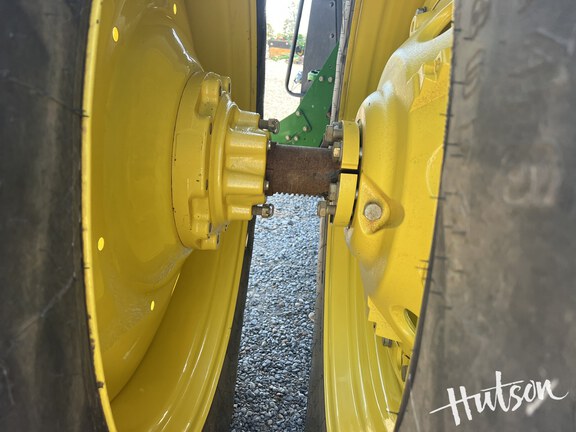 Photo of 2019 John Deere 7210R