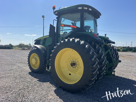 Photo of 2019 John Deere 7210R