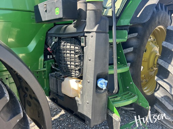 Photo of 2019 John Deere 7210R