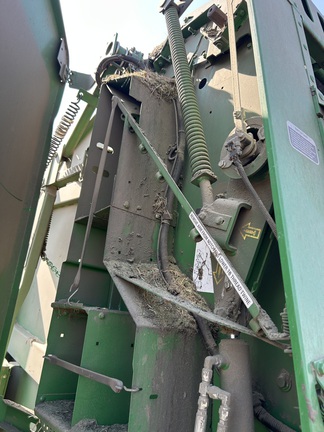 Used 2020 John Deere 560M Round Balers at Horizon Ag & Turf in Barrhead, AB - Photo17