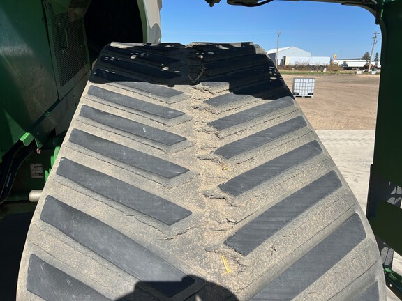 2015 John Deere S680 (19th thumbnail)