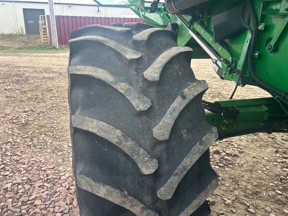 2015 John Deere S680 (25th thumbnail)