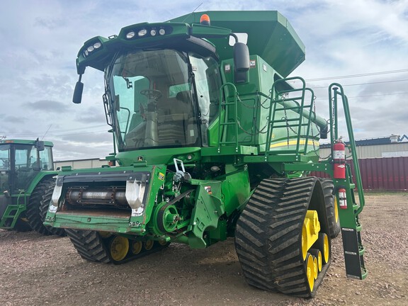 2015 John Deere S680 (6th thumbnail)