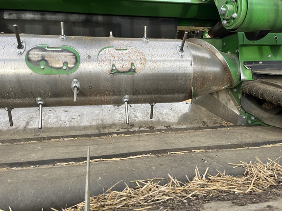 Used 2025 John Deere HDR 50 Combine Platforms at Horizon Ag & Turf in High Prairie, AB - Photo12