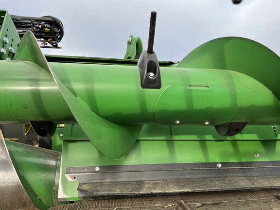 Used 2025 John Deere HDR 50 Combine Platforms at Horizon Ag & Turf in High Prairie, AB - Photo14