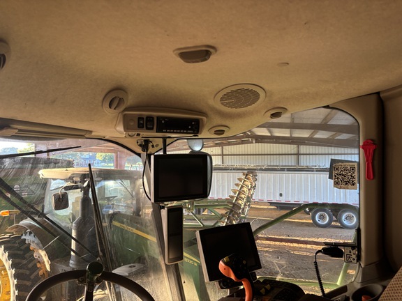 Photo of 2022 John Deere S770