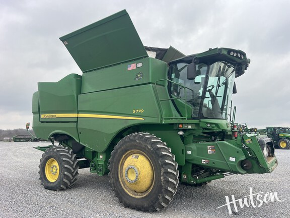Photo of 2022 John Deere S770