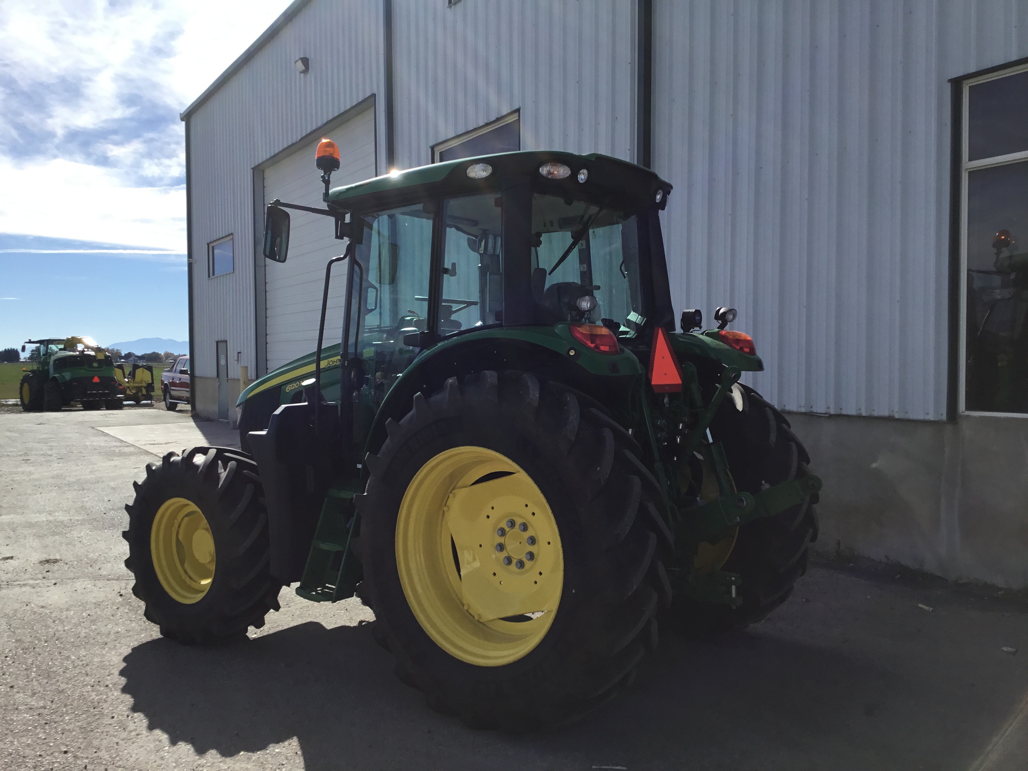 2024 John Deere 6120M Image 13