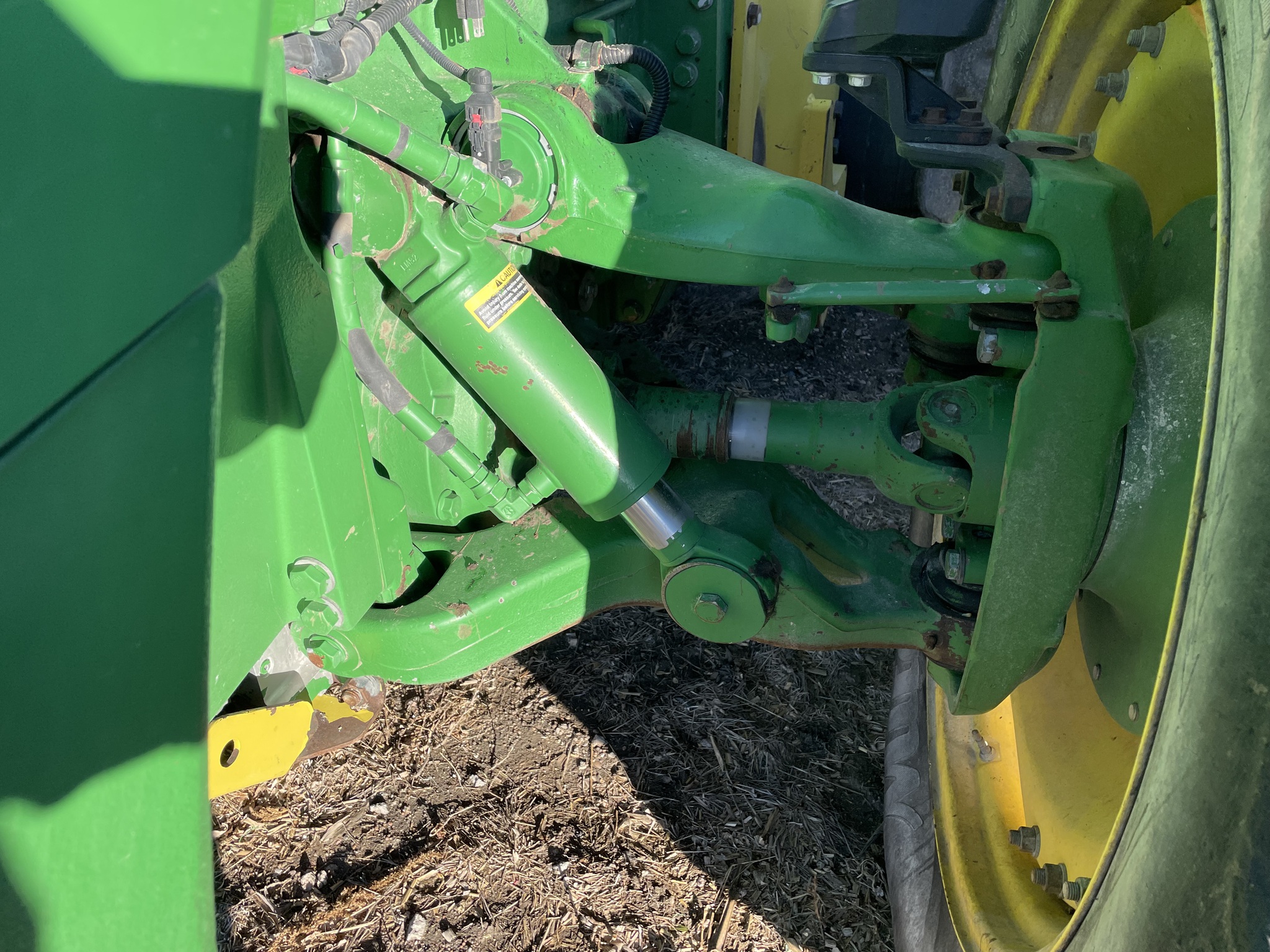 2017 John Deere 8370R Image 2